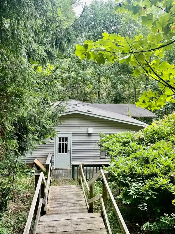2294 Shulls Mill, Boone, NC 28607
