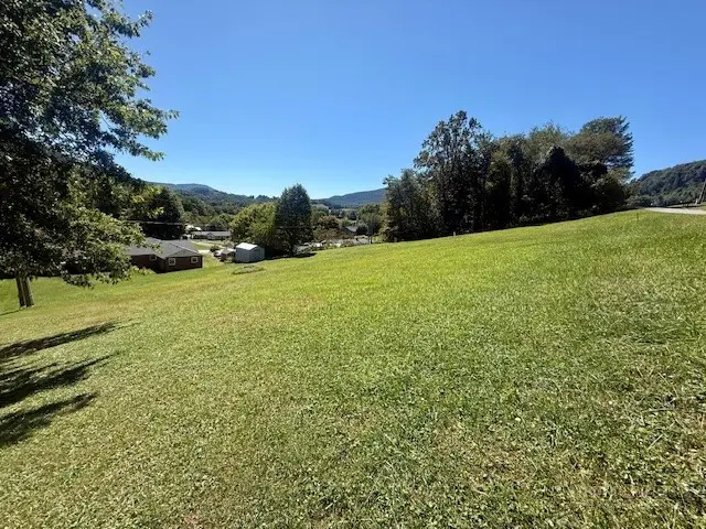 64 Knollview Drive, Jefferson, NC 28640 - #2