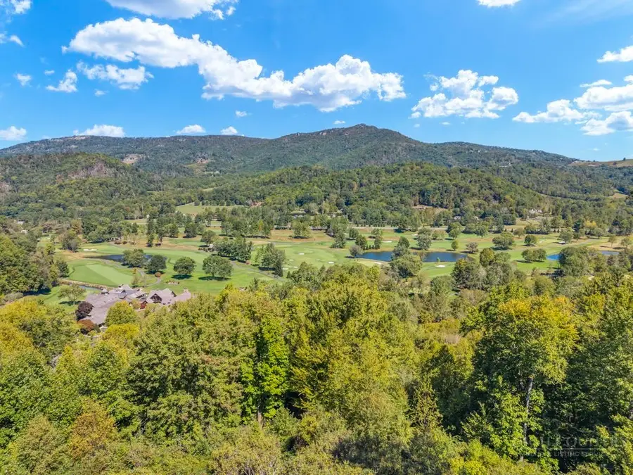 500 Laurel Ridge Lane #B1, Banner Elk, NC 28604 - #2