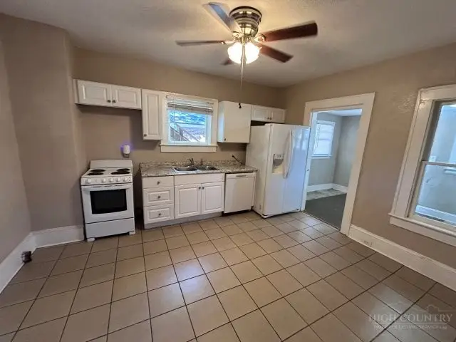 439 SE 2nd Avenue, Hickory, NC 28602 - #2