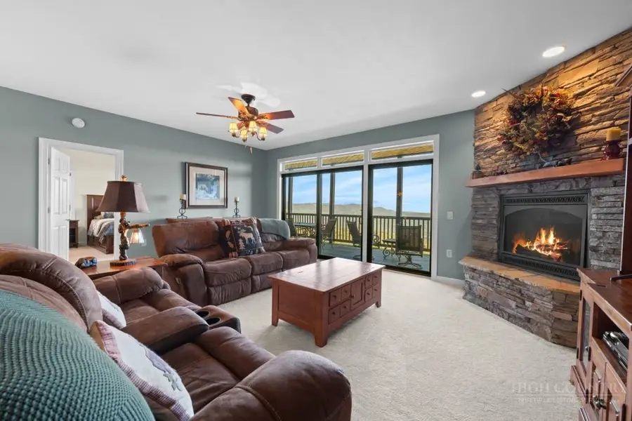 354 Ridgeline Drive #14C, Sugar Mountain, NC 28604 - #3