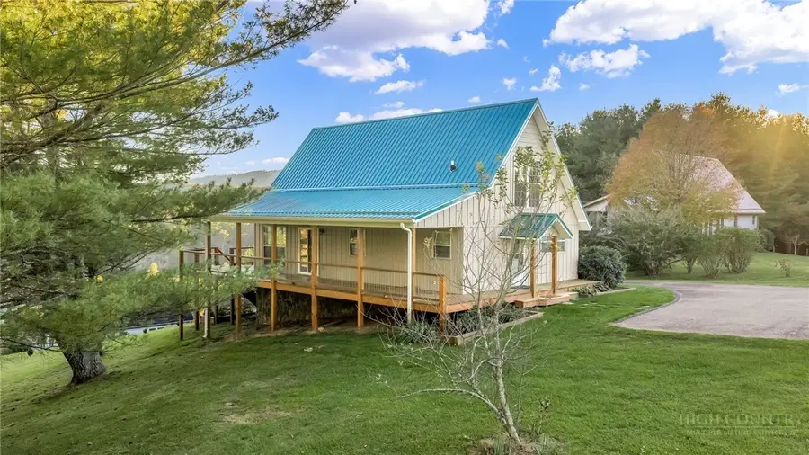 21 Pit Row, Laurel Springs, NC 28644 - #2