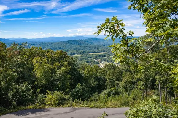 Lot 33 Mount Mitchell Overlook, Spruce Pine, NC 28777