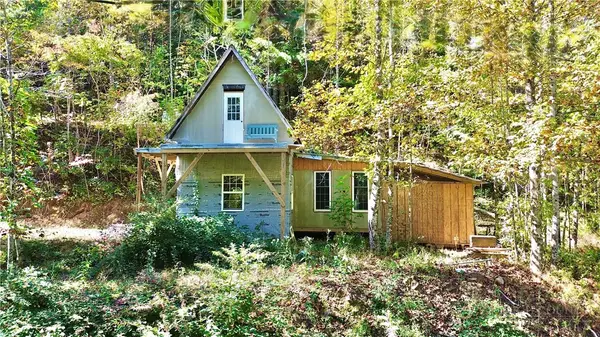 175 Dallas Watson Lane, Deep Gap, NC 28618