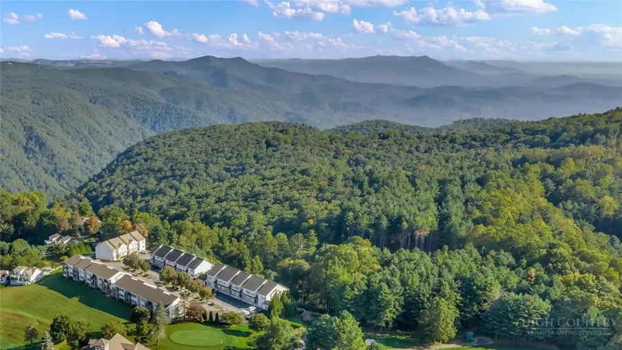 40 Club Villa Drive #503, Roaring Gap, NC 28668 - #2