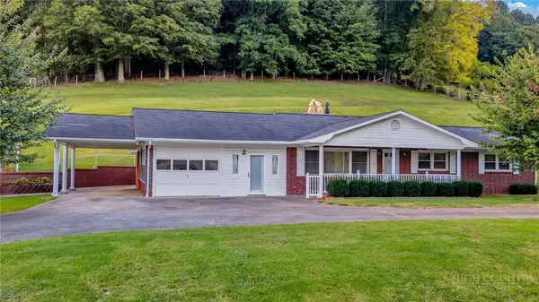 1151 Buck Mountain Circle, West Jefferson, NC 28694