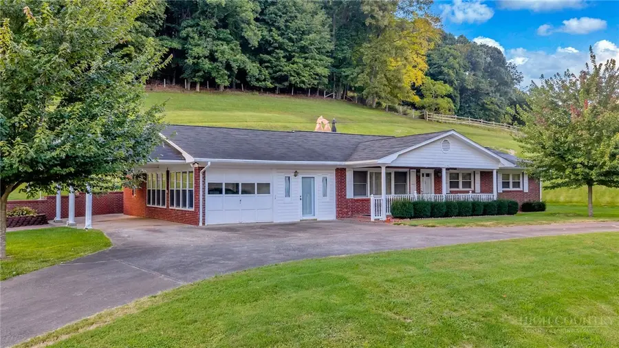 1151 Buck Mountain Circle, West Jefferson, NC 28694 - #2