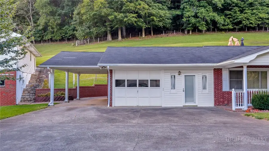 1151 Buck Mountain Circle, West Jefferson, NC 28694 - #3