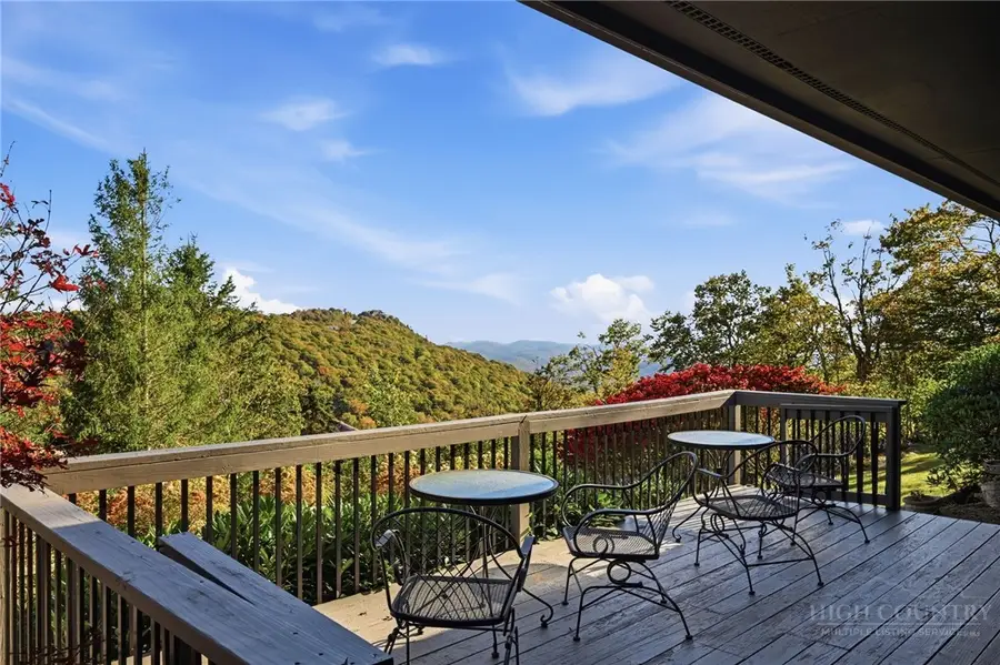 295 Little Sugar Lane, Sugar Mountain, NC 28604 - #2