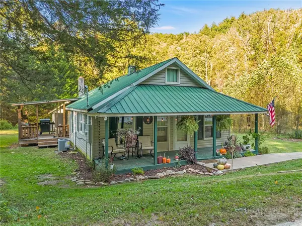 9472 N Old Nc 16 Highway, Millers Creek, NC 28651