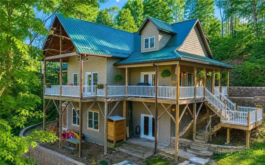 490 Blue Heron Lane, Wilkesboro, NC 28697 - #2