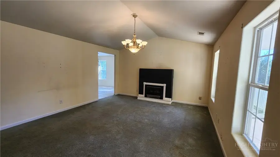 200 Park Place, Morganton, NC 28655 - #2