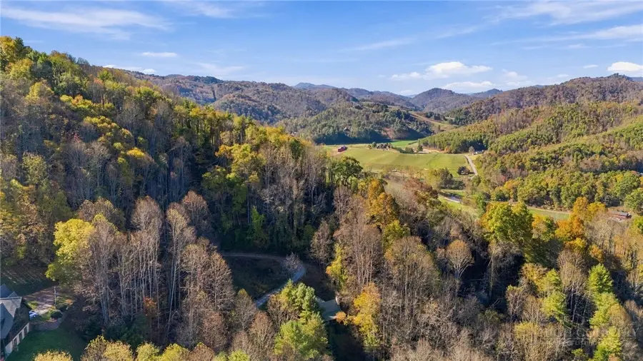 480 Thistle Way, Sugar Grove, NC 28679 - #3