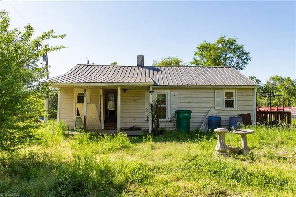 108 Mathis Street, Jonesville, NC 28642 - Image #1