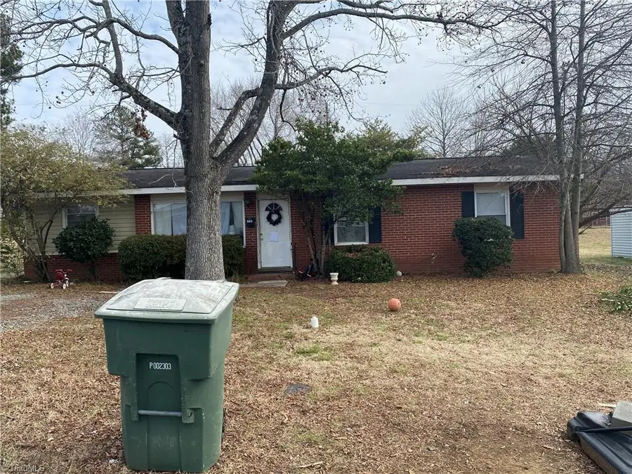 405 Ashburn Street, Graham, NC 27253 - Image #2