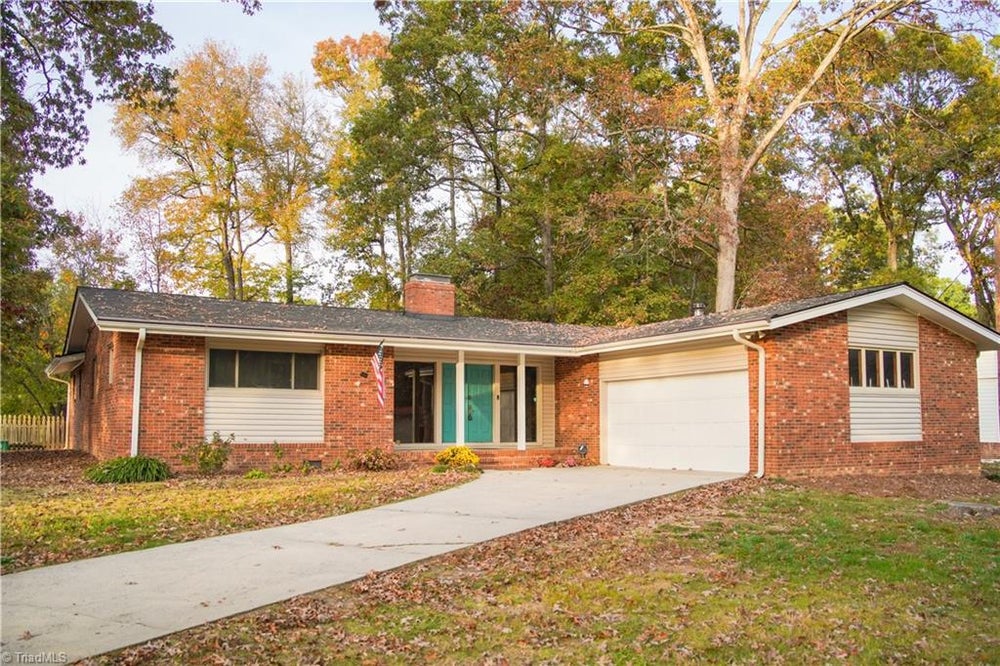 1201 Ferndale Drive, Thomasville, NC 27360 ERA