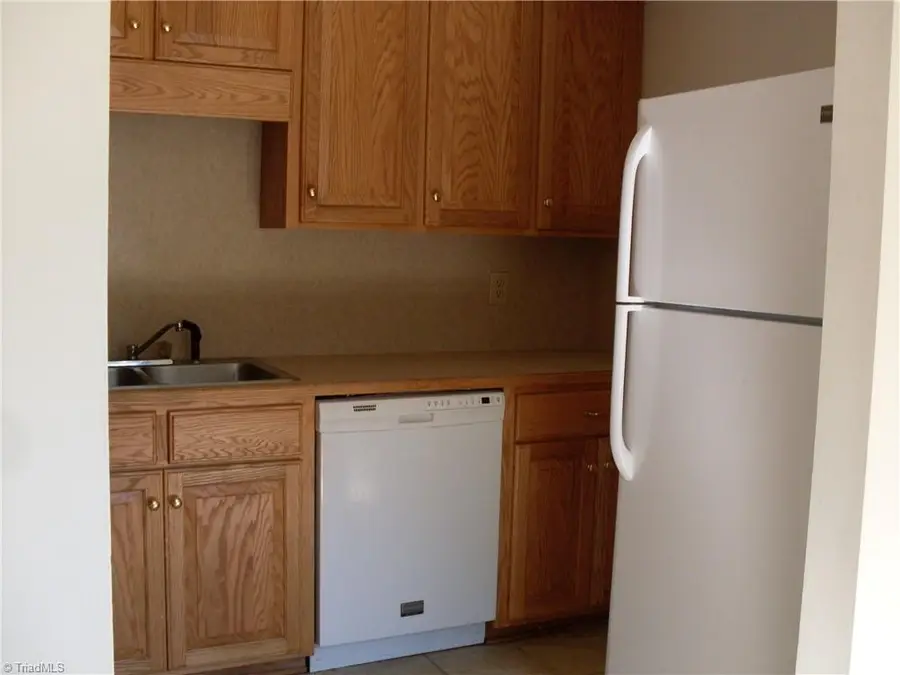 1002 Statesville Road, North Wilkesboro, NC 28659 - #3
