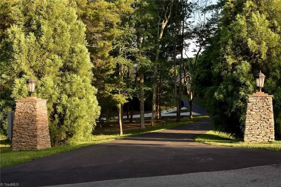 1350 Kilkenny Lane, Rural Hall, NC 27045 - #2