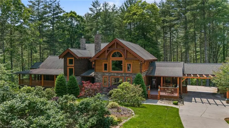 5626 Rocky Falls Lane, Lenoir, NC 28645 - Image #3