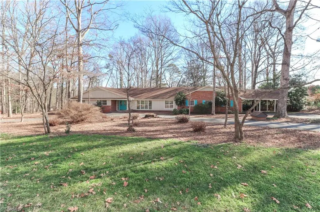 251 Gleneagles Road E, Statesville, NC 28625 - Image #1