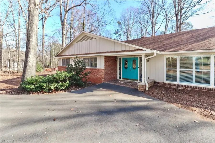 251 Gleneagles Road E, Statesville, NC 28625 - Image #3