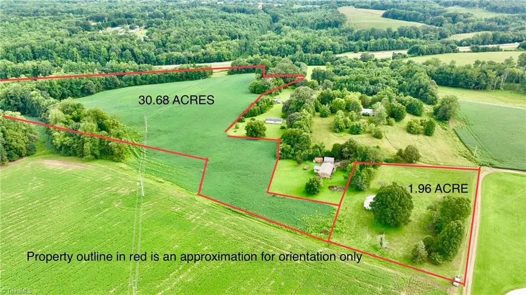 114 Country Woods Lane, Statesville, NC 28625 - Image #1