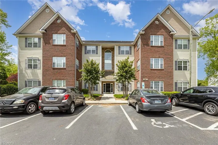 3710 Spanish Peak Drive #2D, High Point, NC 27265 - Image #2