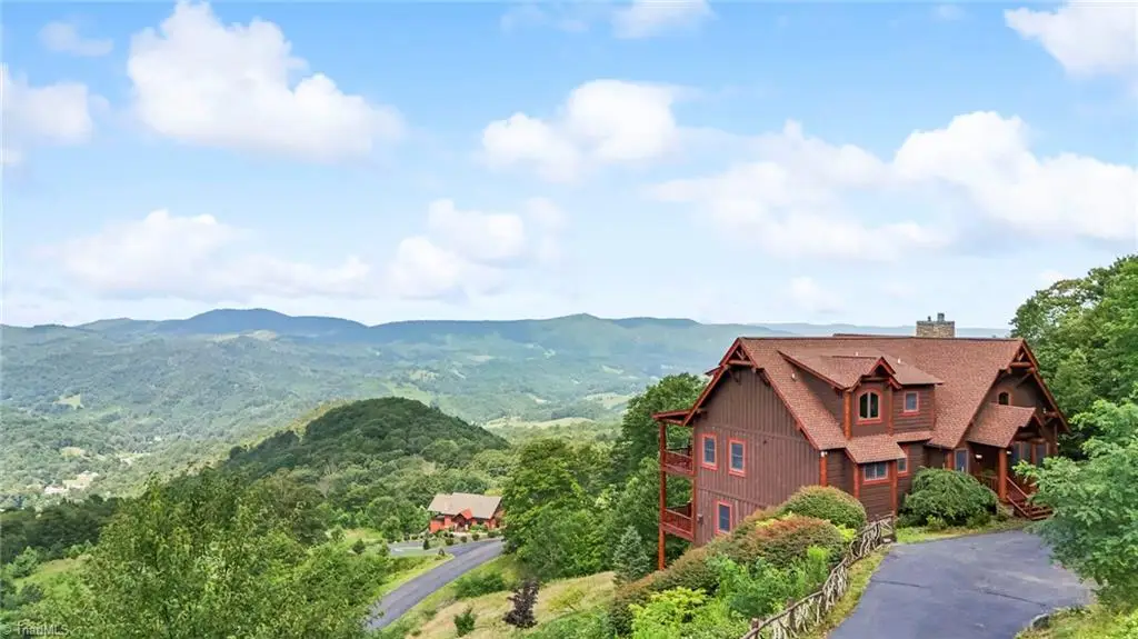 635 Acorn Nvno, Zionville, NC 28698 - Image #1