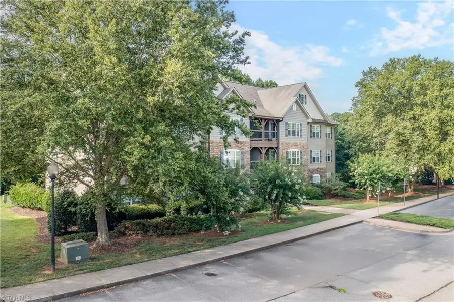 4732 Tatton Park Circle #1A, Winston Salem, NC 27103 - Image #3