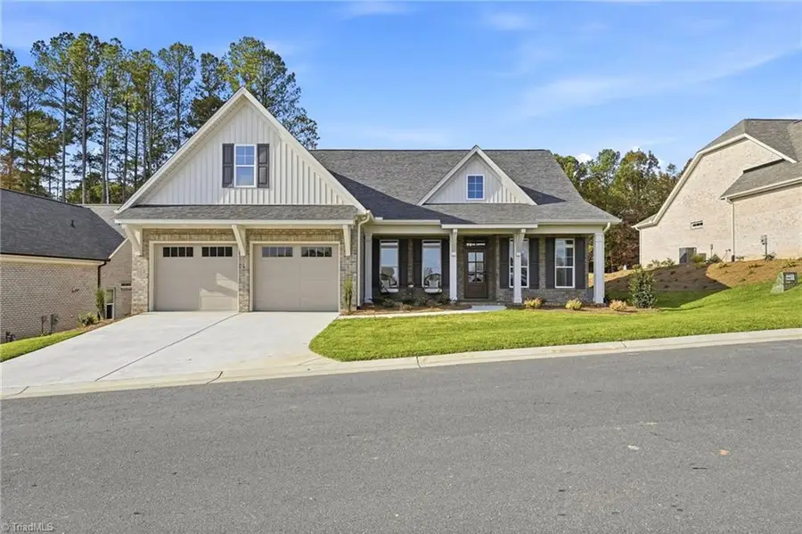 270 Olde Lantern Drive, Abbotts Creek, NC 27107 - #2