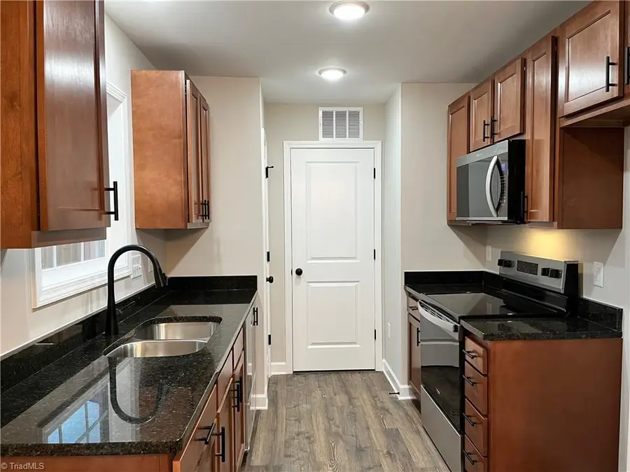 410 Irma Avenue, Lexington, NC 27292 - #2