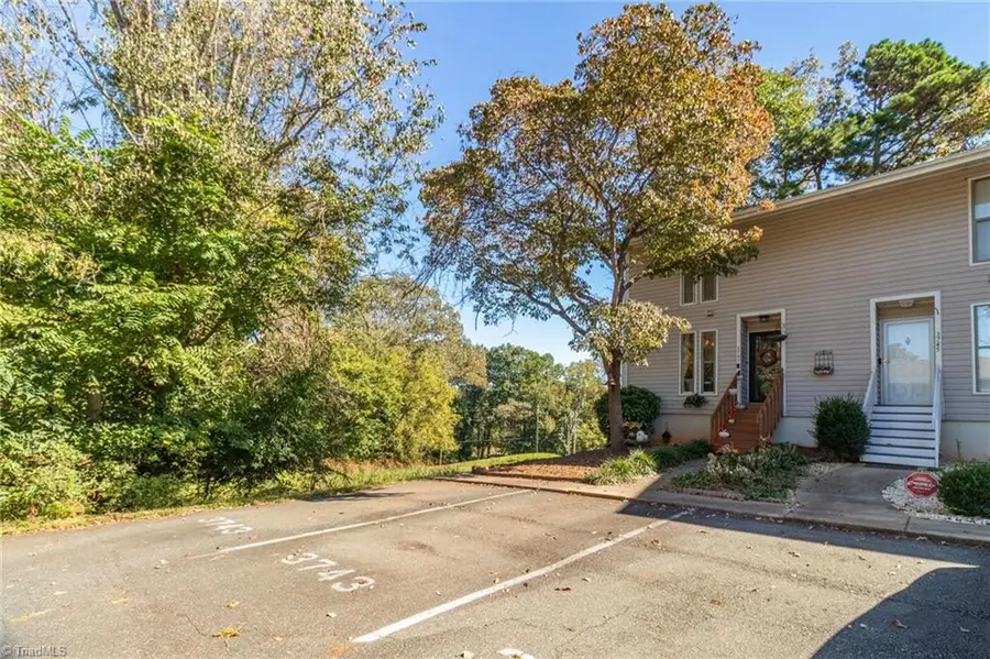 3743 Heathrow Drive, Winston Salem, NC 27127 - Image #3