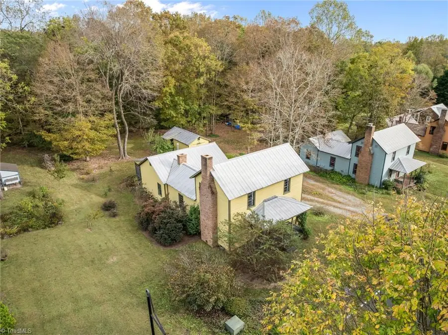 2463 Glencoe Street, Burlington, NC 27217 - Image #2