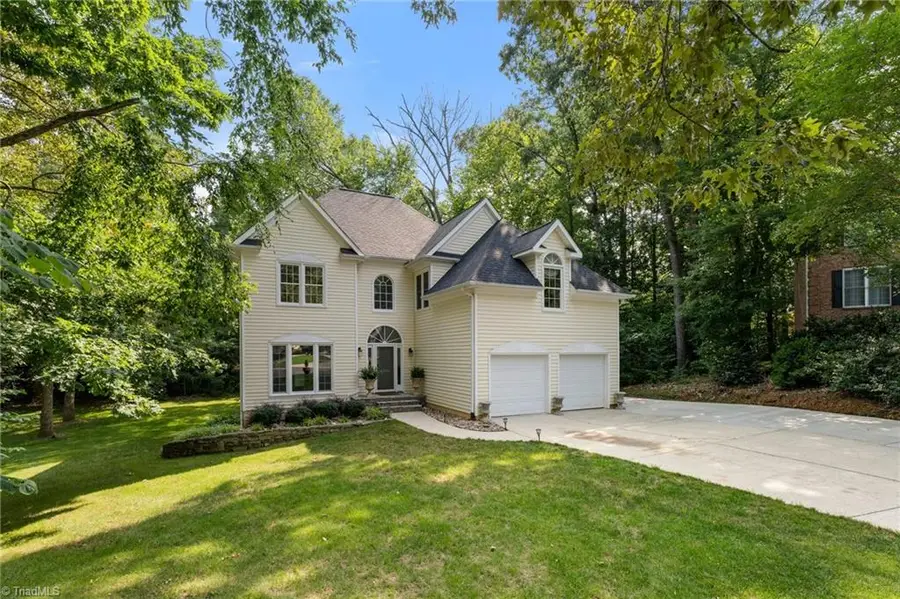 6500 Barwick Court, Whitsett, NC 27377 - Image #2