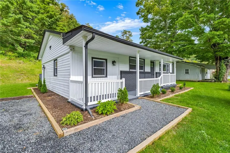 358 Dogget Road, West Jefferson, NC 28694 - Image #3