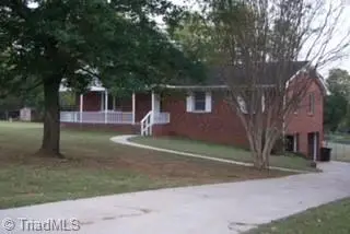 312 Foxcroft Drive, Lexington, NC 27292 - Image #3