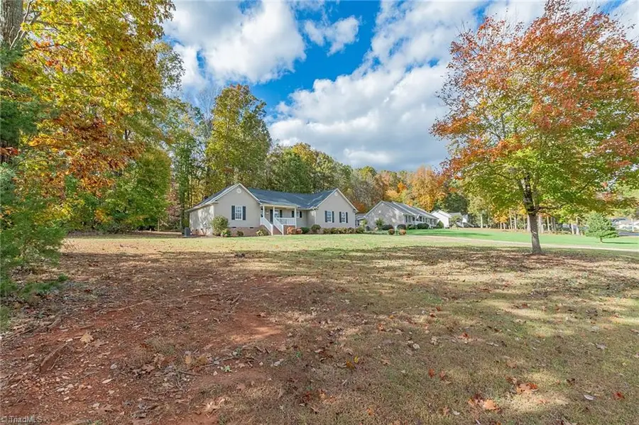 7112 Destiny Jo Road, Pleasant Garden, NC 27313 - Image #2