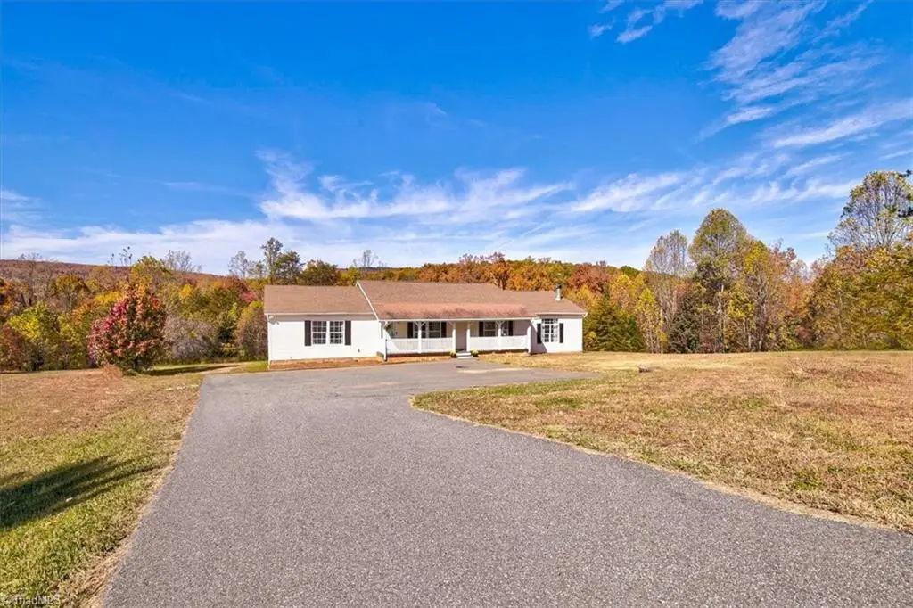 1040 Robin Road, Walnut Cove, NC 27052 - Image #1