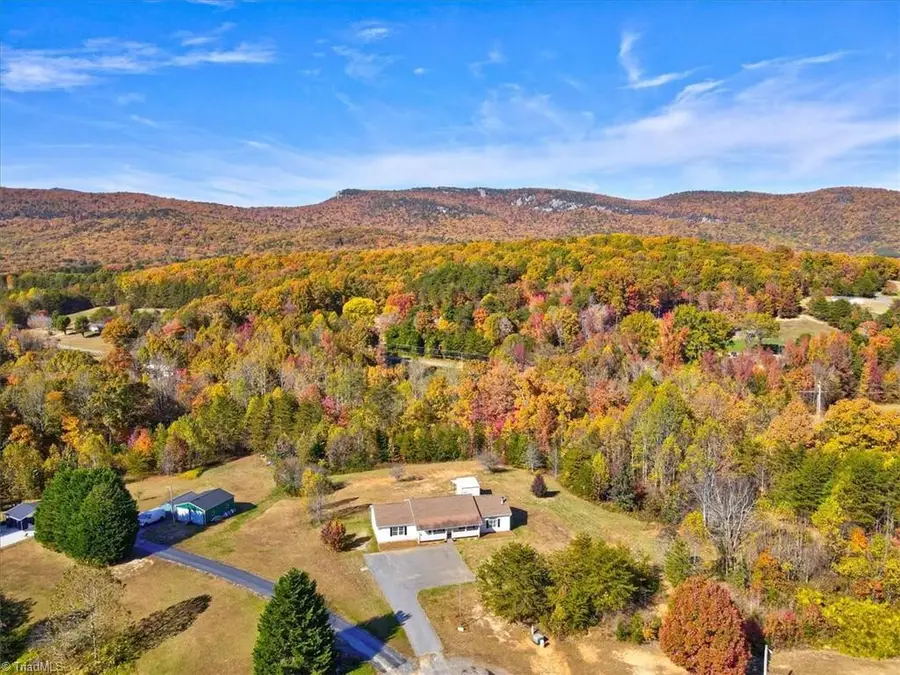 1040 Robin Road, Walnut Cove, NC 27052 - Image #2