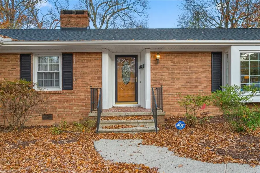 411 Shadowbrook Drive, Burlington, NC 27215 - Image #2