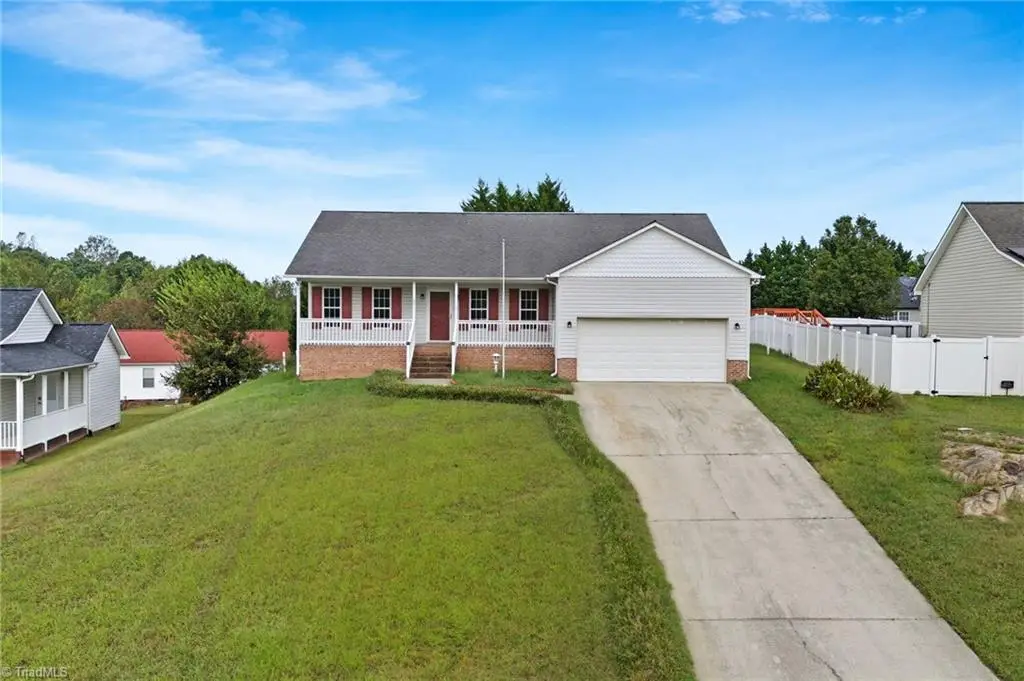 515 Paul Kennedy Road, Thomasville, NC 27360 - Image #1