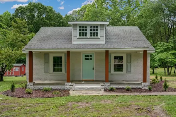 222 S Edgewood Road, Eden, NC 27288