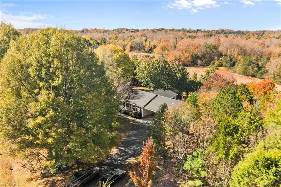 3256 Mansfield Road, Burlington, NC 27217 - Image #3