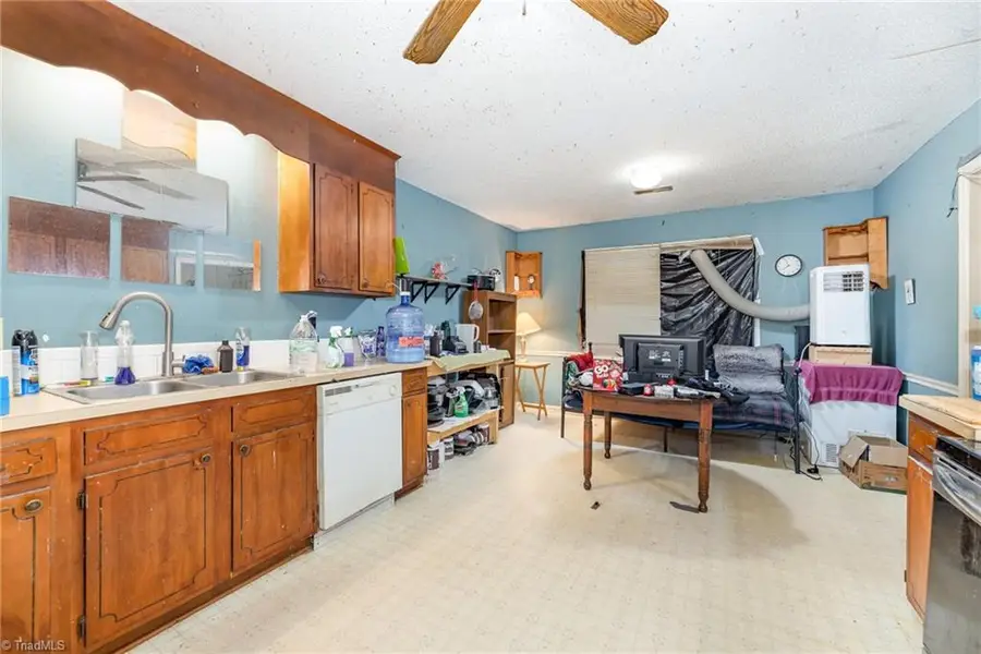 2548 Mount Salem Road, Pfafftown, NC 27040 - Image #2