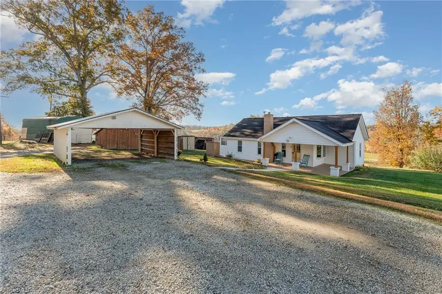 3959 Red Brush Road, Mount Airy, NC 27030 - Image #3