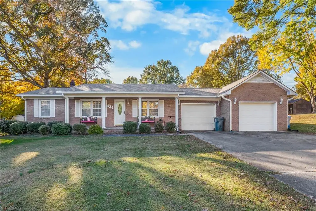 424 Avon Street, Mocksville, NC 27028 - Image #1