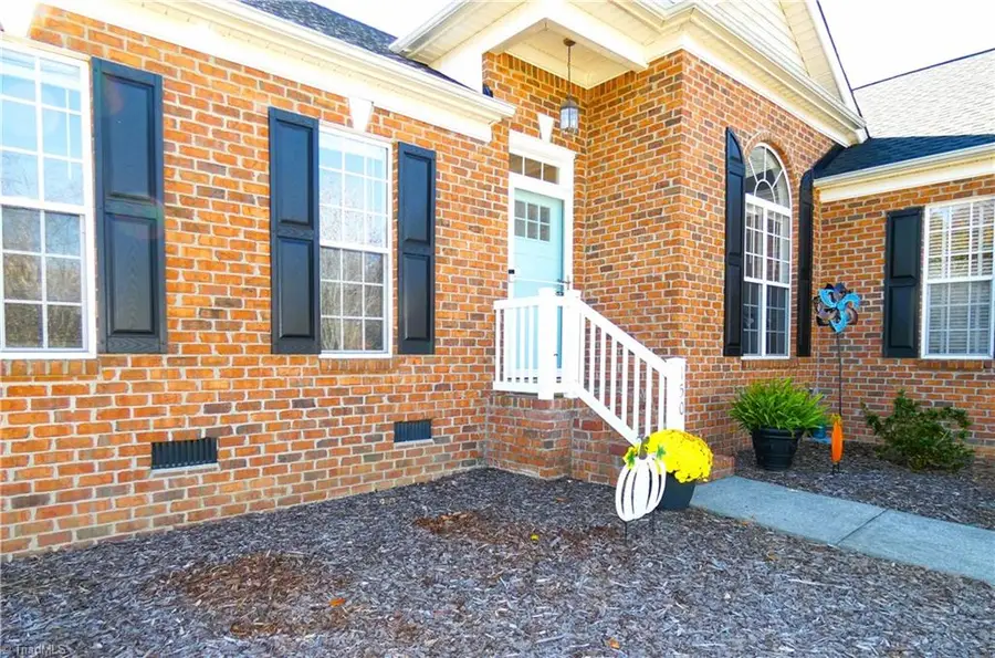 150 Lower Brook Court, Clemmons, NC 27012 - Image #3