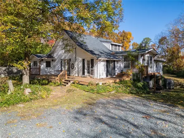 5820 Skylark Road, Pfafftown, NC 27040