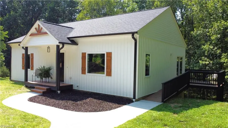 148 Buena Vista Drive, Pilot Mountain, NC 27041 - Image #2