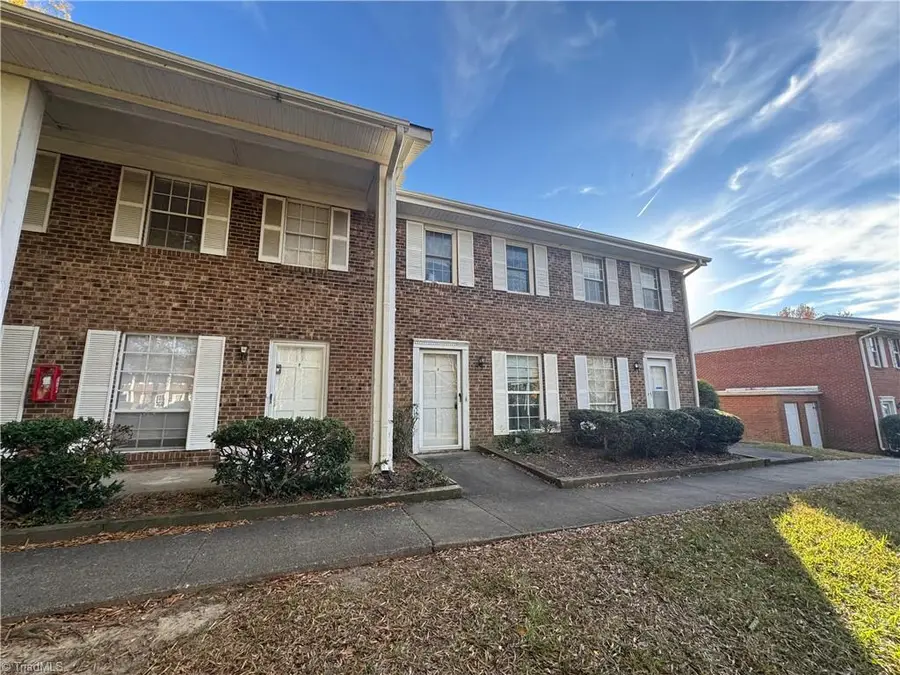 1303 W Meadowview Road #G, Greensboro, NC 27403 - Image #2